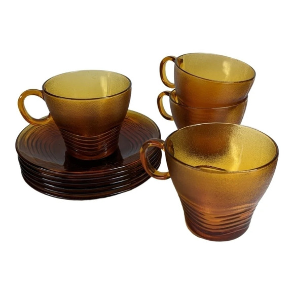 Vintage Duralex France 'Ondine' Cups and Saucers - 10 piece set, Frosted, Orange - Picture 1 of 9